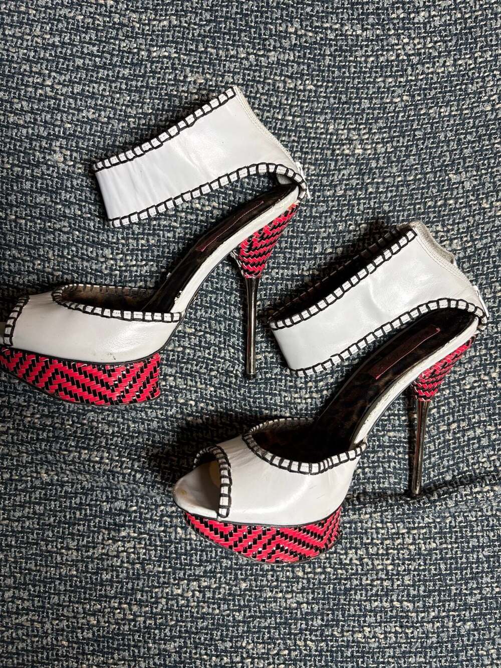 Betsey Johnson Tricksy White Leather Platform Stiletto Heels  Hot Pink and Black